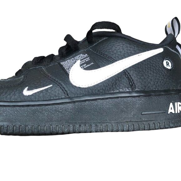 RARE 2018 Nike Air Force 1 Utility Black White Size 7 - Picture 12 of 15